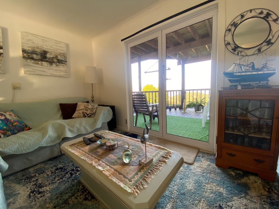 5 Bedroom Property for Sale in Cintsa East Eastern Cape
